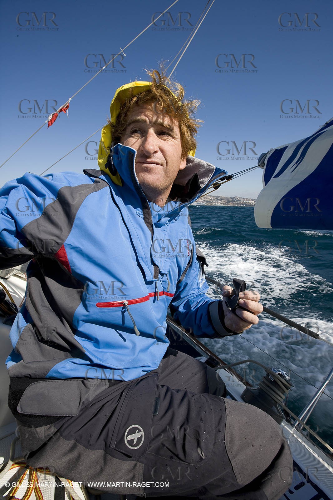 28 09 2007 - Marseille (FRA, 13) - Aigle Marine weather clothing showed in action by salors Marc Emig et Luce Molinier