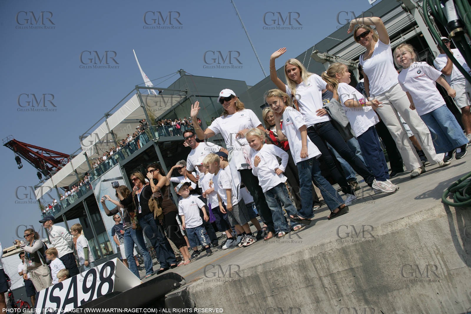 16 03 2007-Valencia (Spain)- 32nd America's Cup - Louis Vuitton Cup - RR1 - BMW ORACLE Racing - - Top Model Tatiana Patitz 18th man onboard USA 98 for inaugural Louis Vuitton Cup race Vs UI Team Germanyl