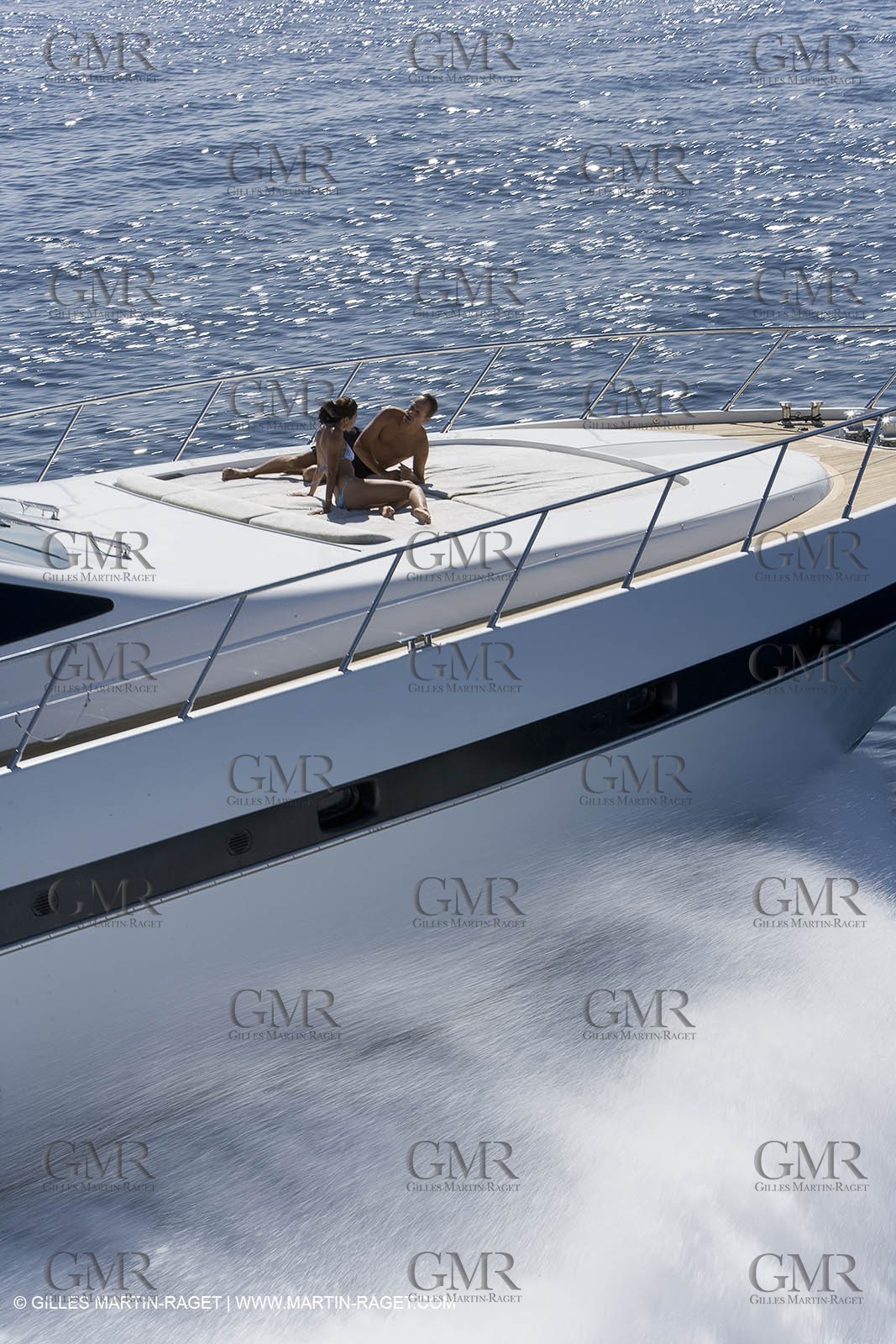 06 09 2007 - Saint Tropez (FRA, 83) - Superyachts - Motoryachts - Mangusta 92 Triple Fun in Saint Tropez - Mooring at Club 55 at Pampelonne Beach