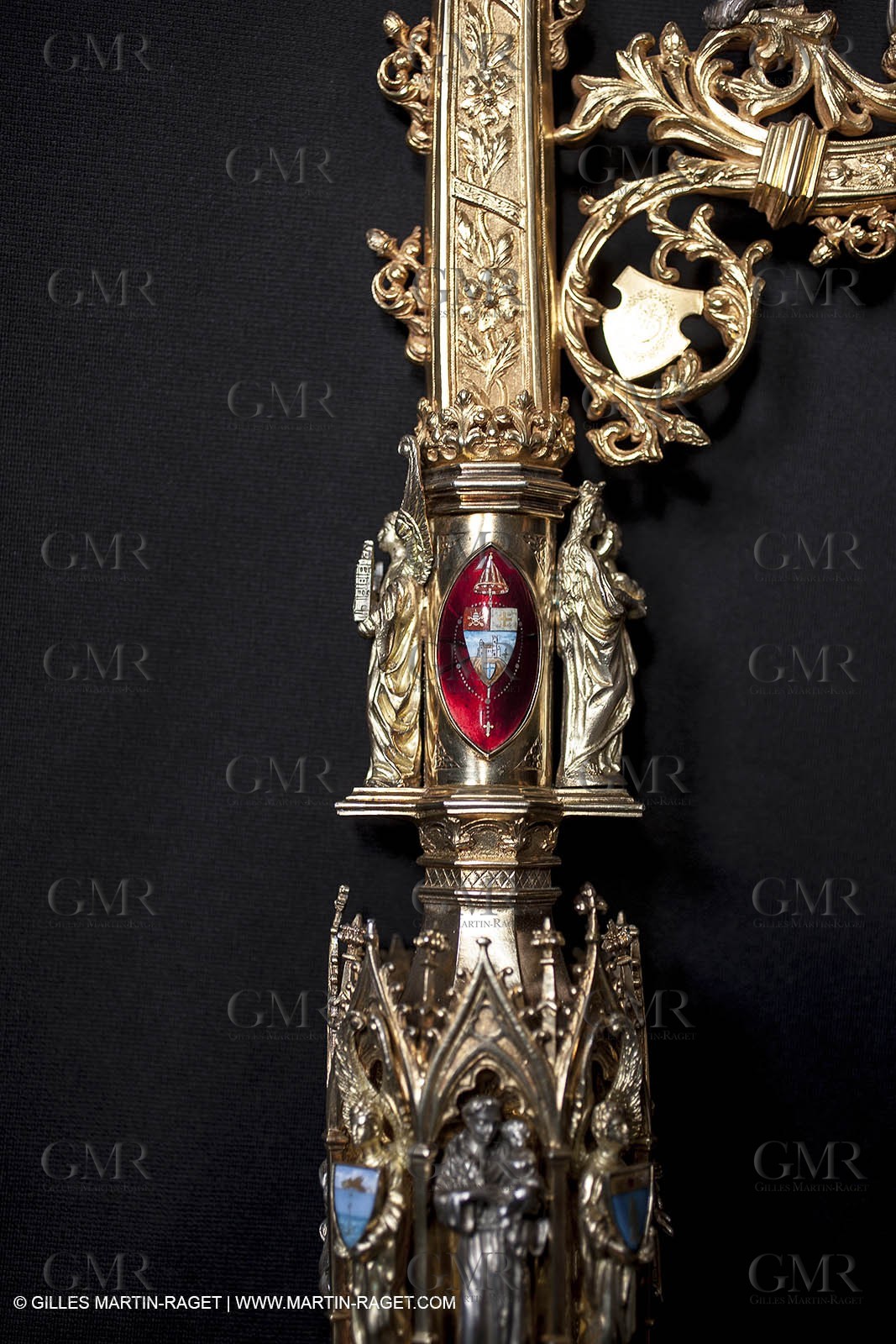 04 02 2013 - Marseille(FRA,13), Notre Dame de la Garde,liturgical silverware