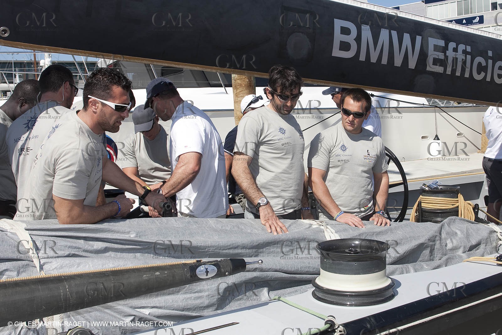 24 01 2009 - Auckland (NZL) -  Louis Vuitton Pacific Series - BMW ORACLE Racing - Boat presentation to other teams