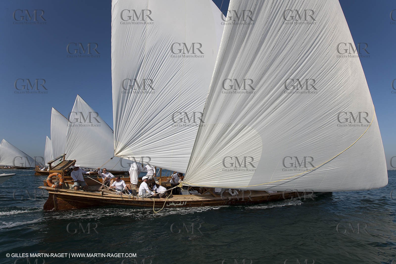 20 11 2010 - Dubai (UAE) - Dubai Louis Vuitton Trophy - Traditionnal dhow races for competing teams
