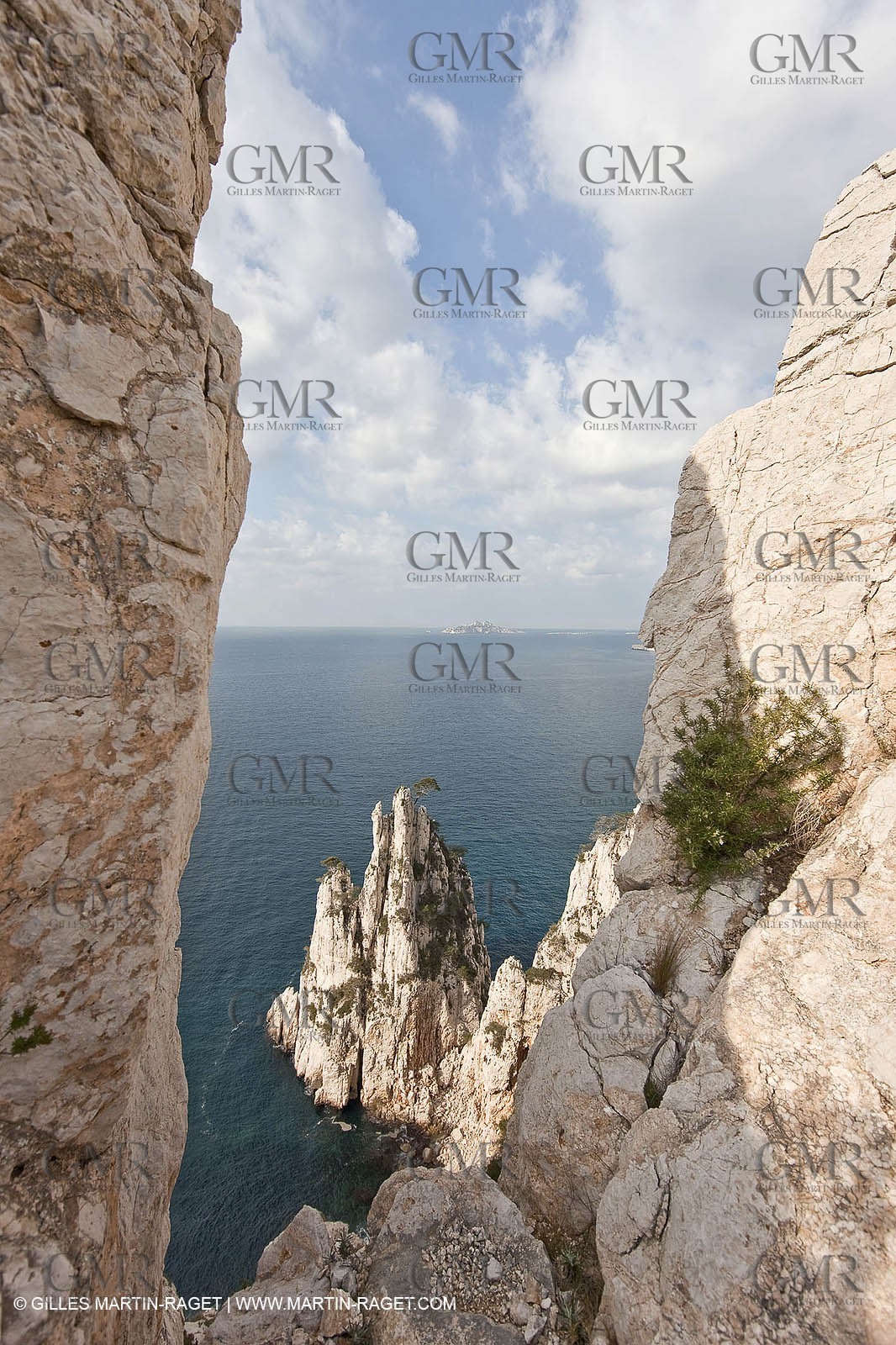 20 03 2009 - Marseille (FRA, 13) - Les Calanques - Pic de l'Eissadon and devenson cliffs