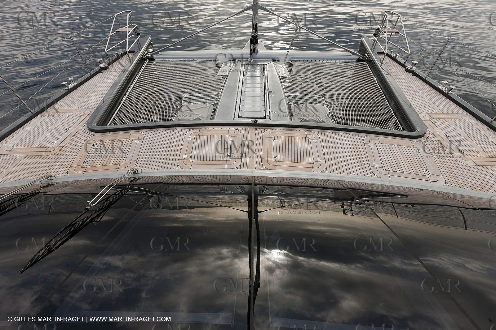 25 02 2011 - La Ciotat (FRA,13) - Super Yachts - Chantier H2X - Cartouche