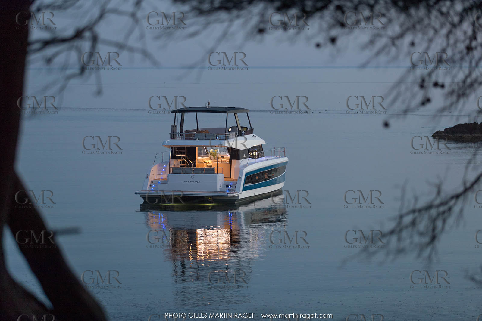 17 05 2017, Porquerolles (FRA,12), Fountaine-Pajot MY 44
