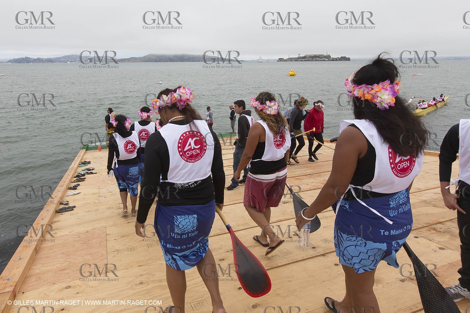 10 08 2013 - San Francisco (USA,CA) - 34th America's Cup - AC Open - Outrigger Canoe Races et Hula Danceperformance at Marina Green Village