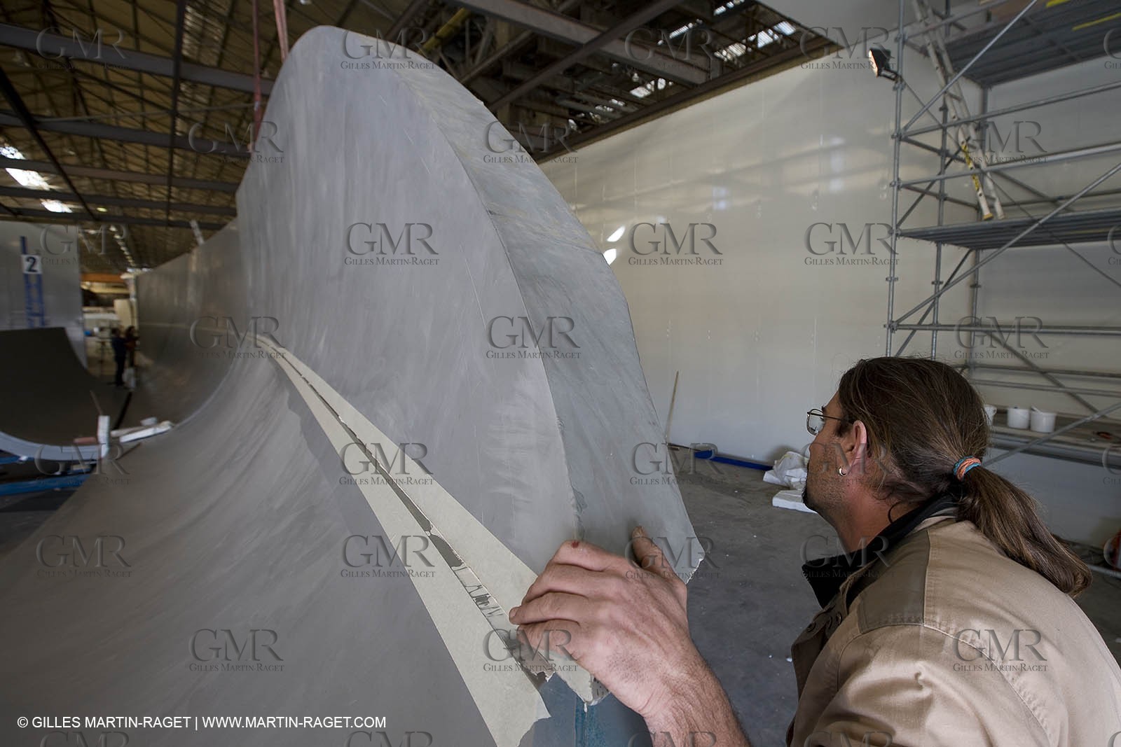 22 01 2008 - La Ciotat (FRA, 13) - Construction of cruising catamaran Nahema at H2X boatyard - Mould construction