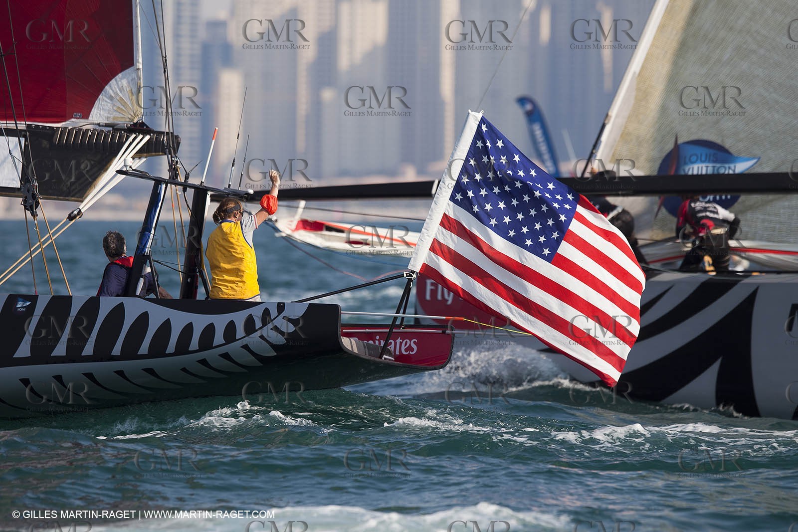 21 11 2010 - Dubai (UAE) - Dubai Louis Vuitton Trophy -  Round 2 - BMW ORACLE Racingg Vs Emirates Team New Zealand