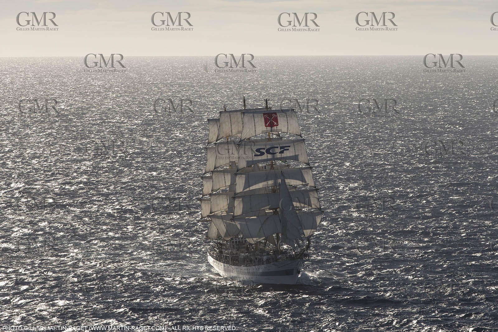 30 09 2013 - Toulon (FRA,83) - Toulon Voiles de Légende - Start towards La Spezia - MIR