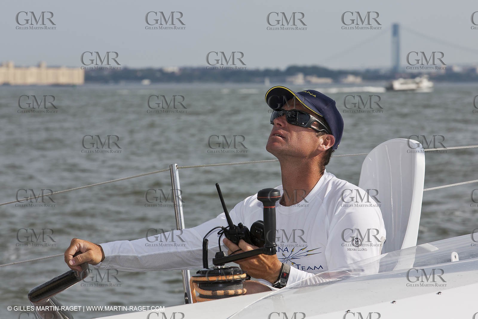 05 07 2012 - New York (USA) - Ocean Krys Race - Speed runs in fornt of NY city