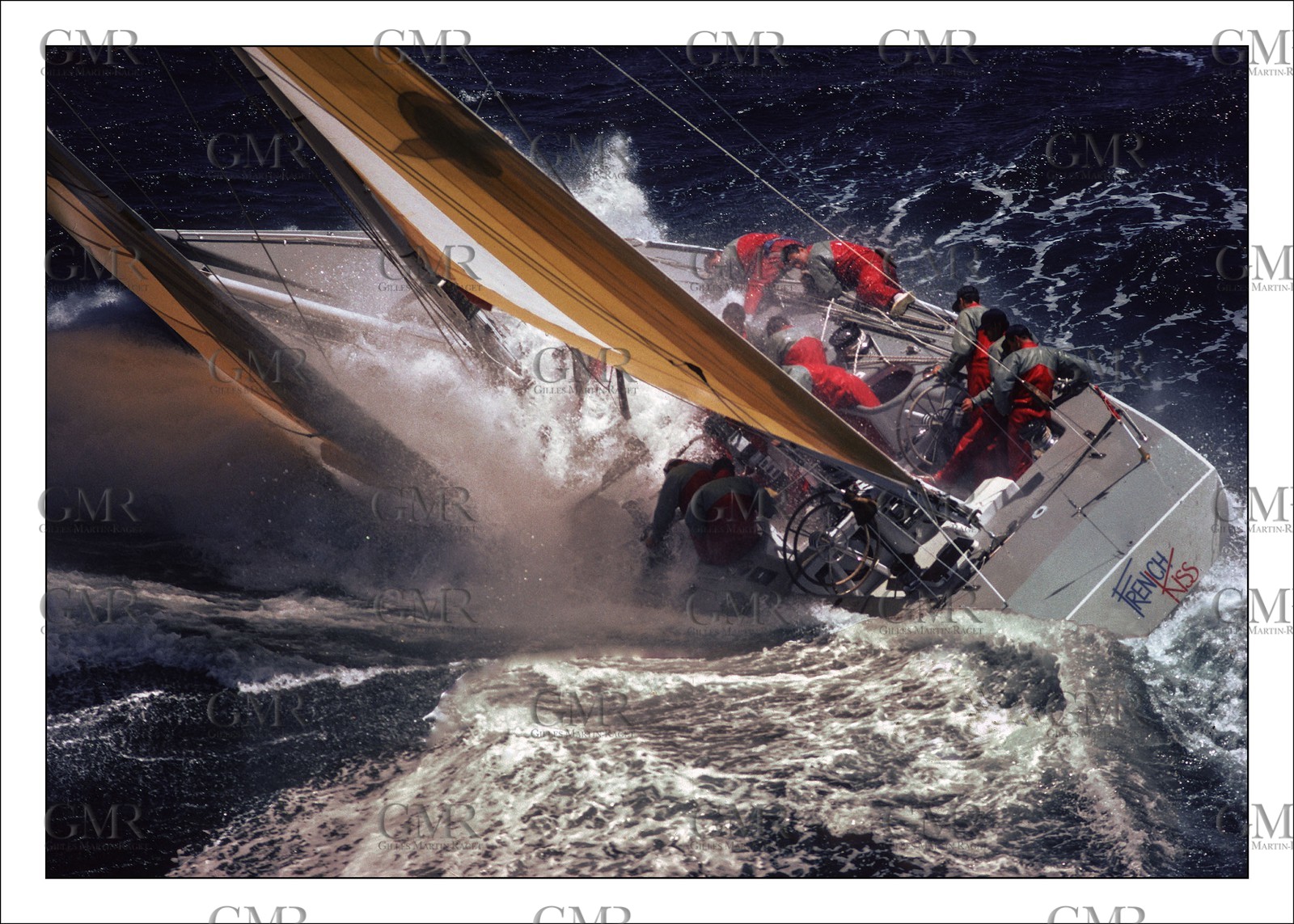 AC 26 - Fremantle 87 - French Kiss