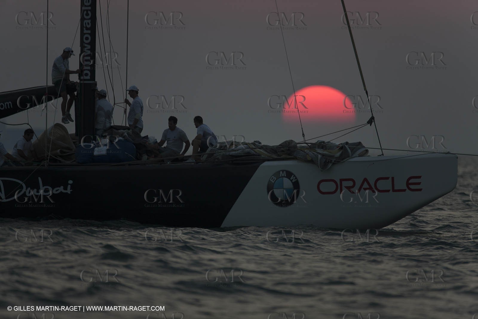 14 11 2010 - Dubai (UAE) - Dubai Louis Vuitton Trophy -  BMW ORACLE Racing - Training - Race Day 1