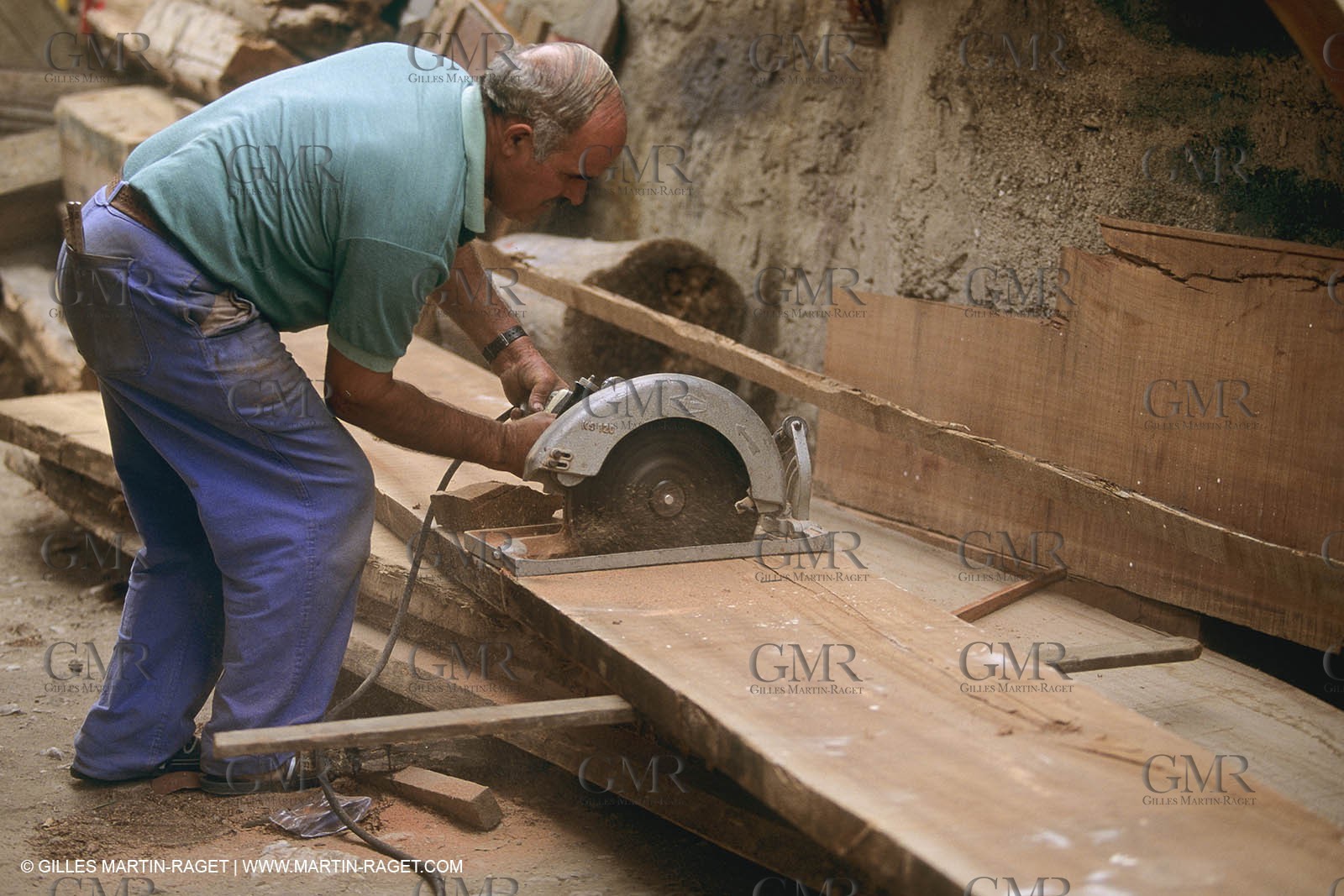 Pêche, barques, pointus, pêcheurs