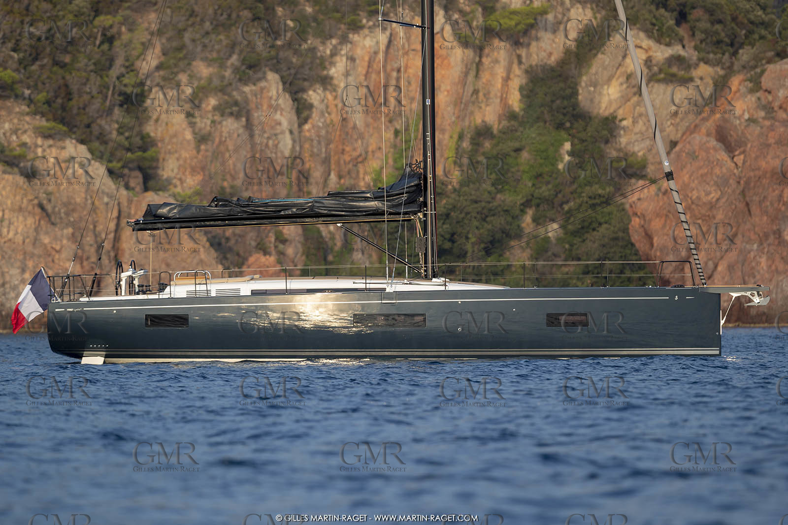03 09 2019, Cannes (FRA,06), Chantier Beneteau, First Yacht 53