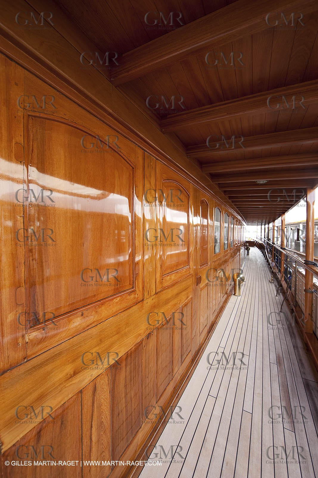 17-19 09 2009 - Monaco (MC) - Tuiga centenary celebrations, Over the Rainbow