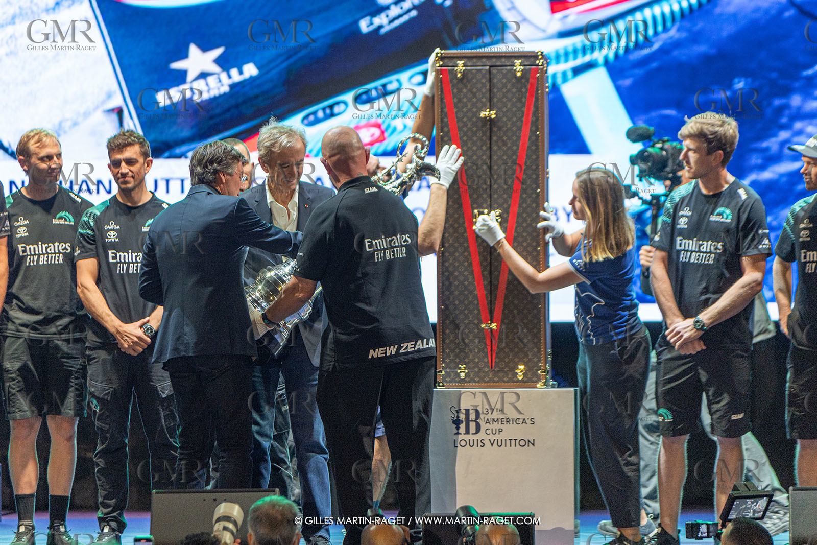 19 10 2024, Barcelona (ESP), Louis Vuitton 37th America's Cup, Final Match, Race Day 6 , Prizegiving