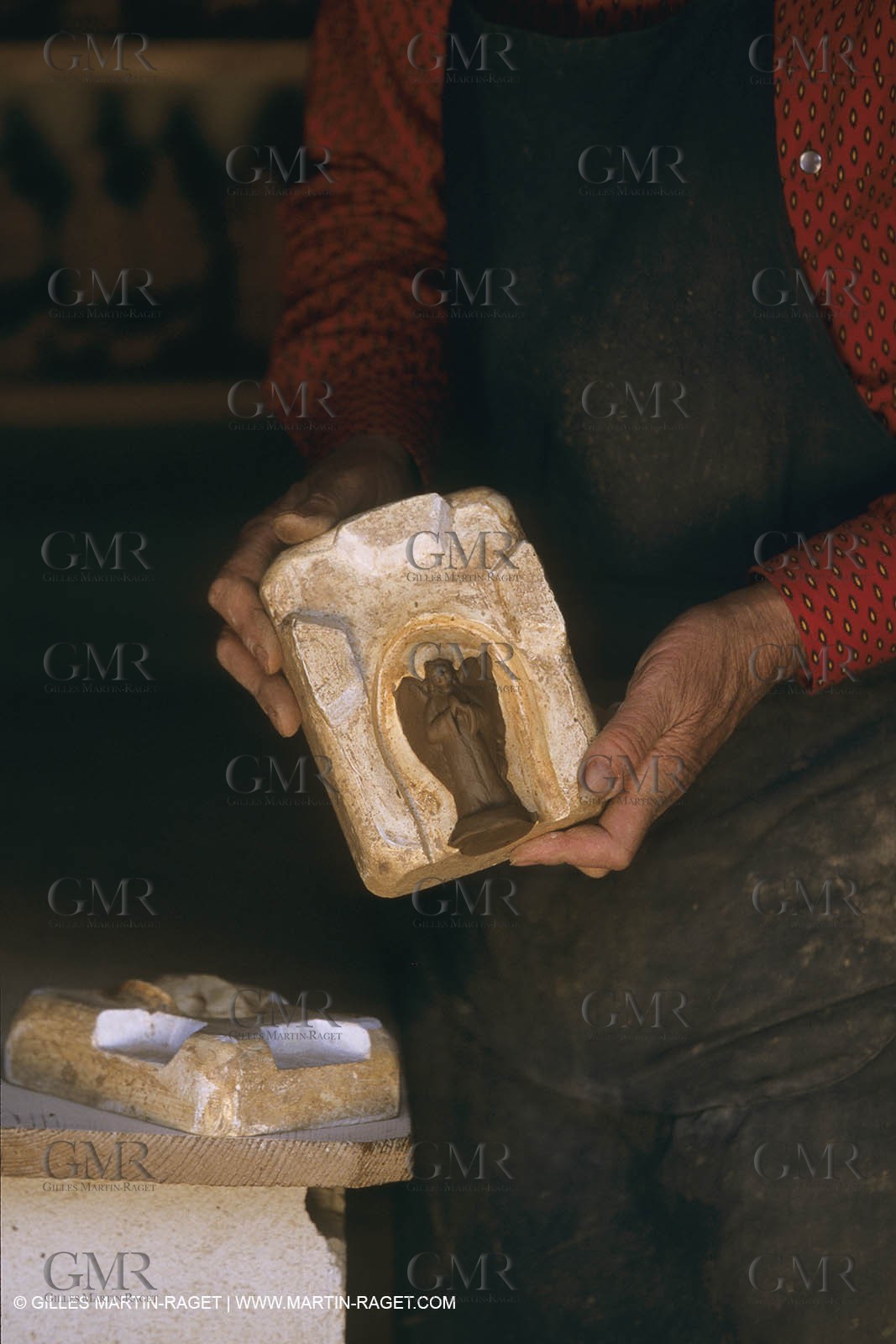 Baux de Provence, Cribs making