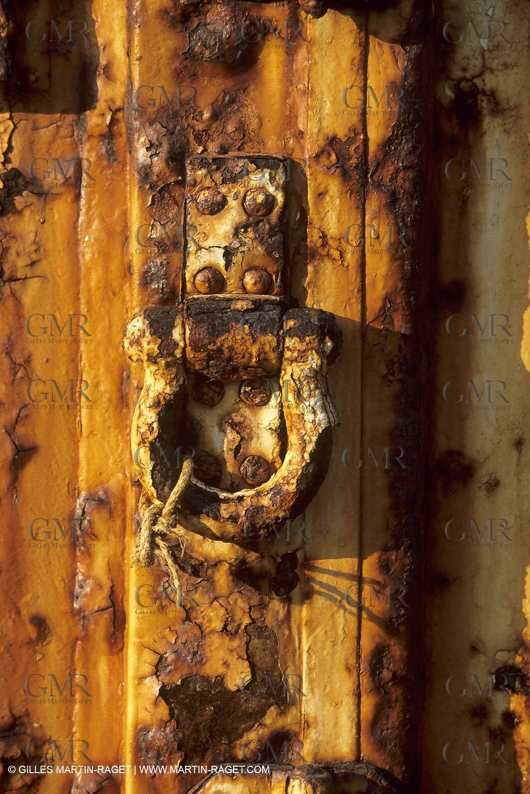 Monde maritime, opérations porturaires, ports, manoeuvres, marine world, harbour operations, maritime shipping,