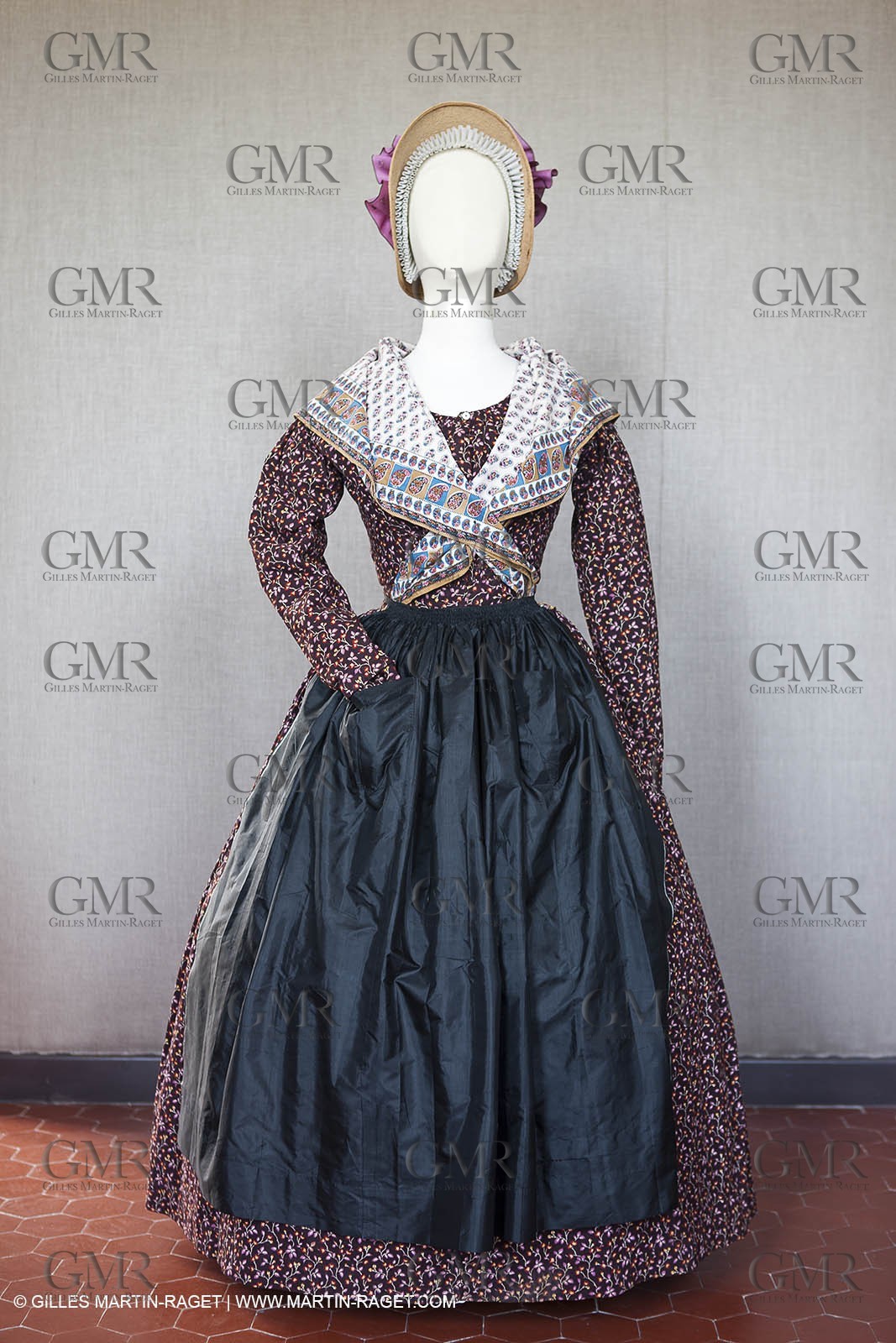 06 07 2012, Toulon (FRA,83), Villa Rozemaine, exhibition 'Fashion Dresses