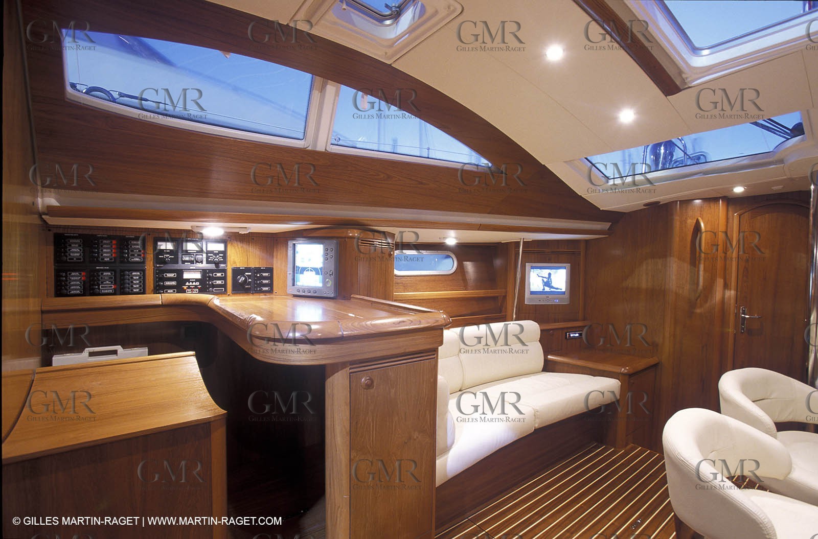Sun Odyssey 49 by Jeanneau