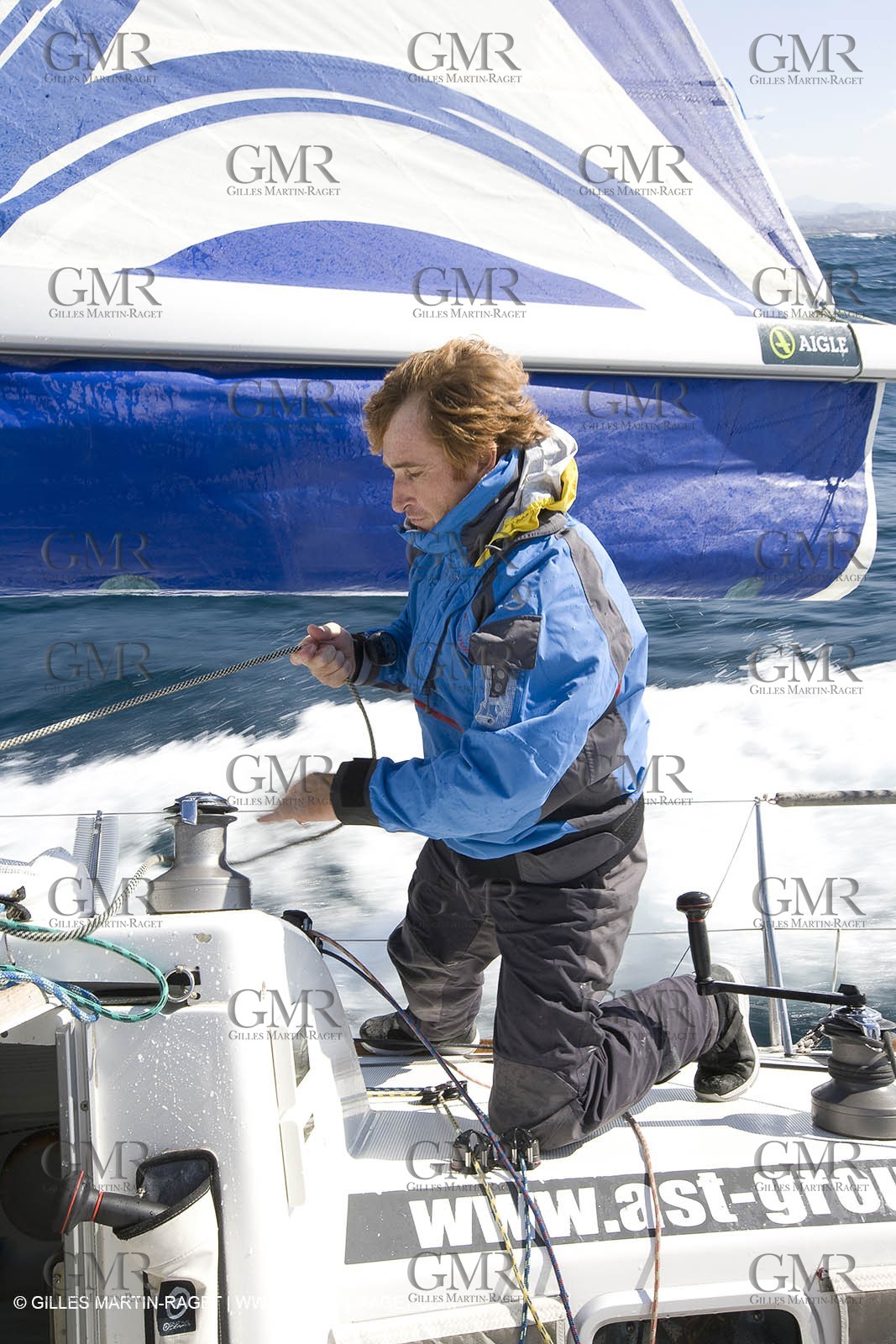 28 09 2007 - Marseille (FRA, 13) - Aigle Marine weather clothing showed in action by salors Marc Emig et Luce Molinier