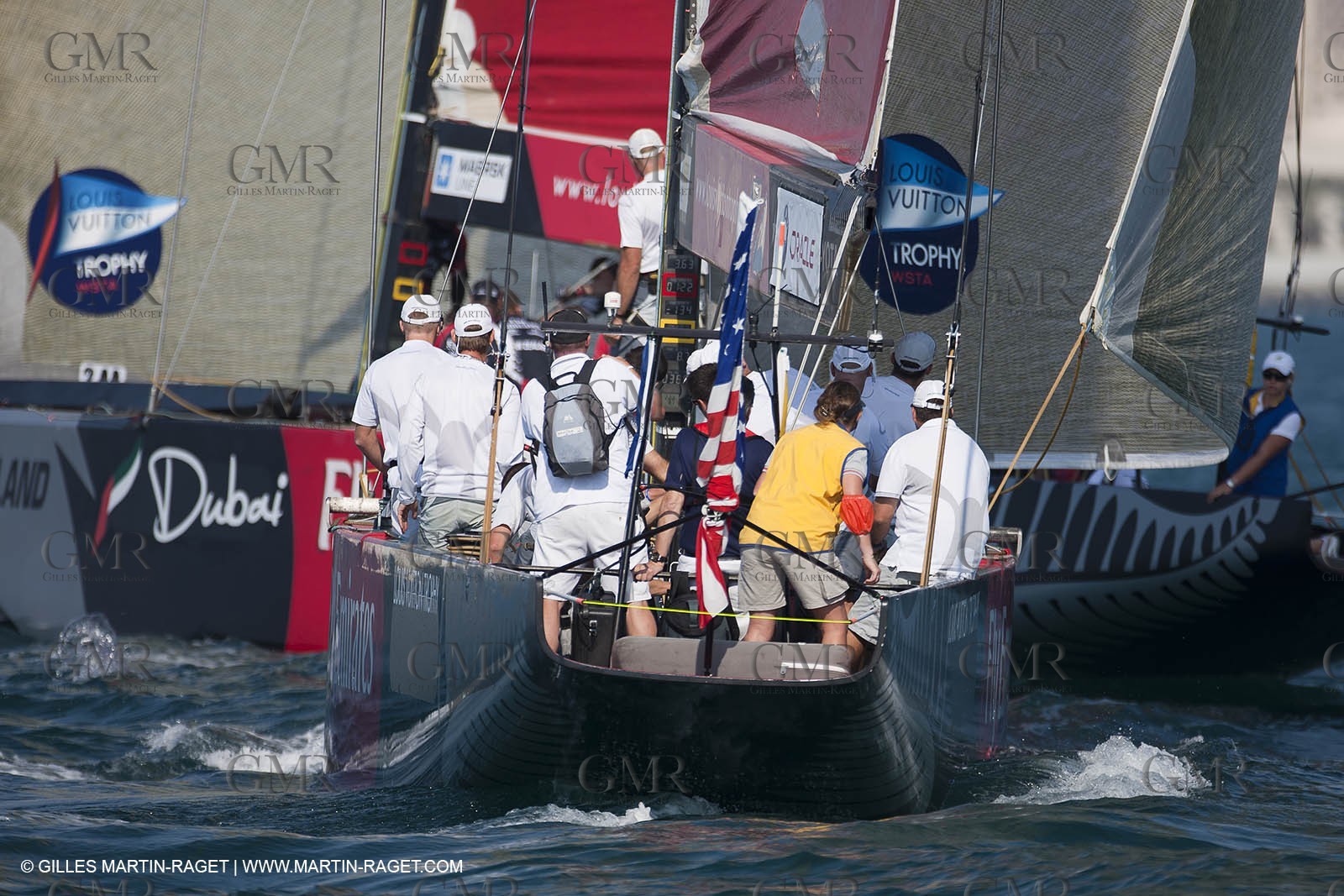 21 11 2010 - Dubai (UAE) - Dubai Louis Vuitton Trophy -  Round 2 - BMW ORACLE Racingg Vs Emirates Team New Zealand