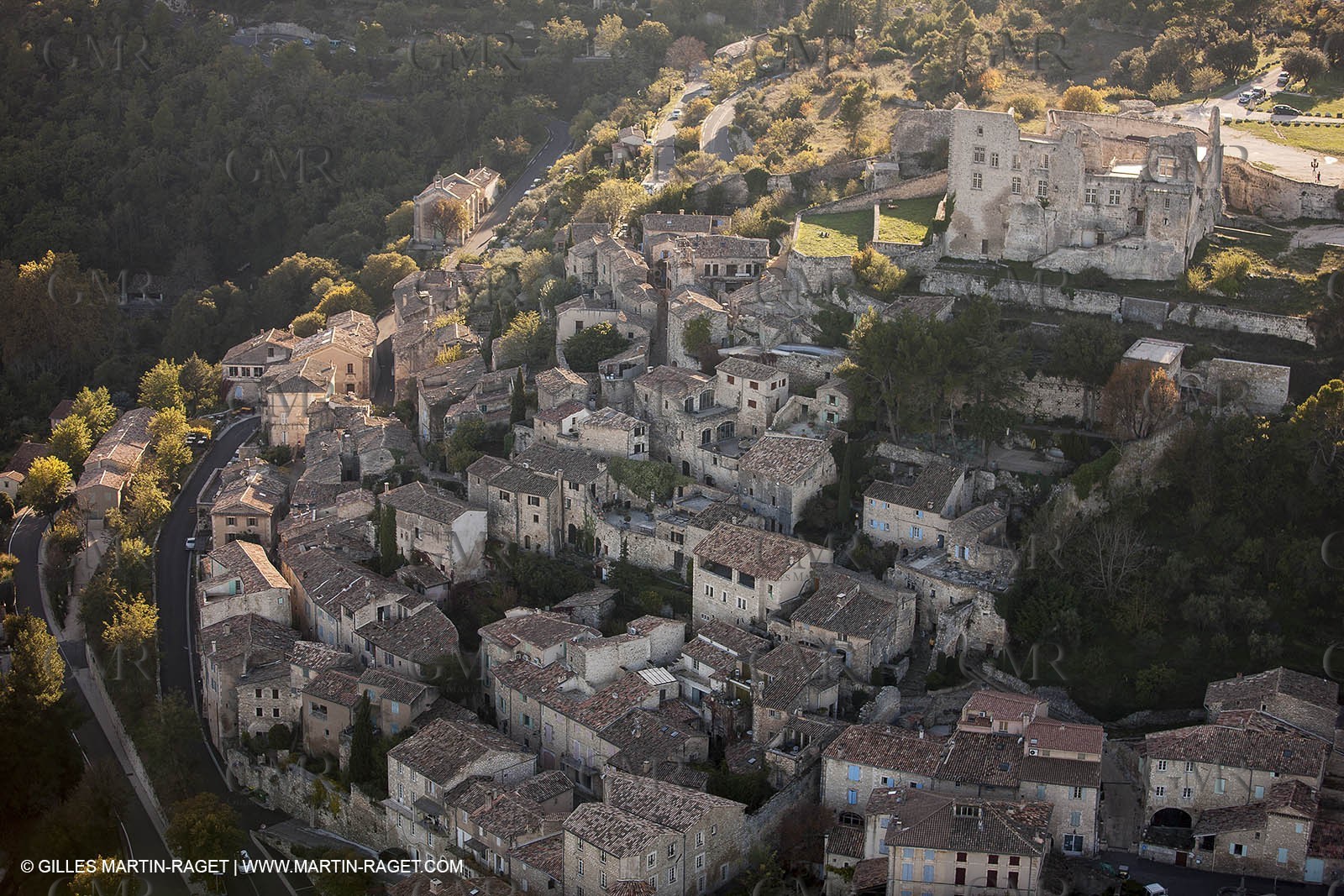 29 10 2012 - Lacoste (FRA,84) - Luberon as seen from above