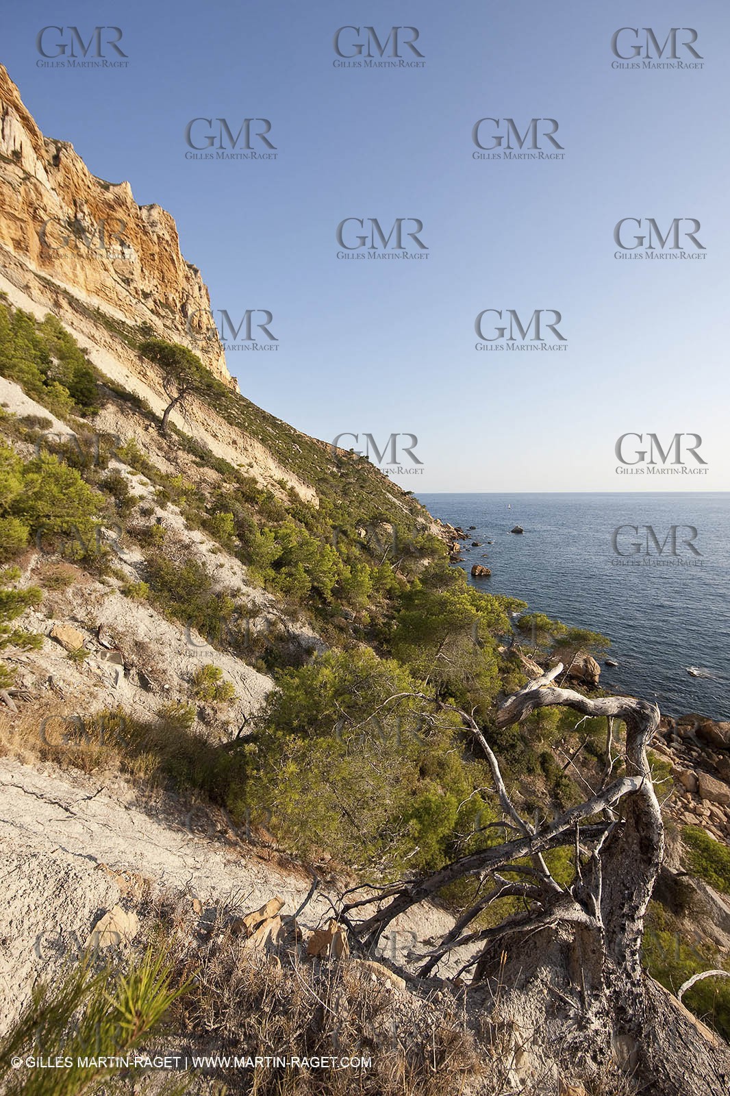 08 09 2009 - Marseille (FRA, 13) - Les Calanques - Cape Canaille and Soubeyrannes cliffs