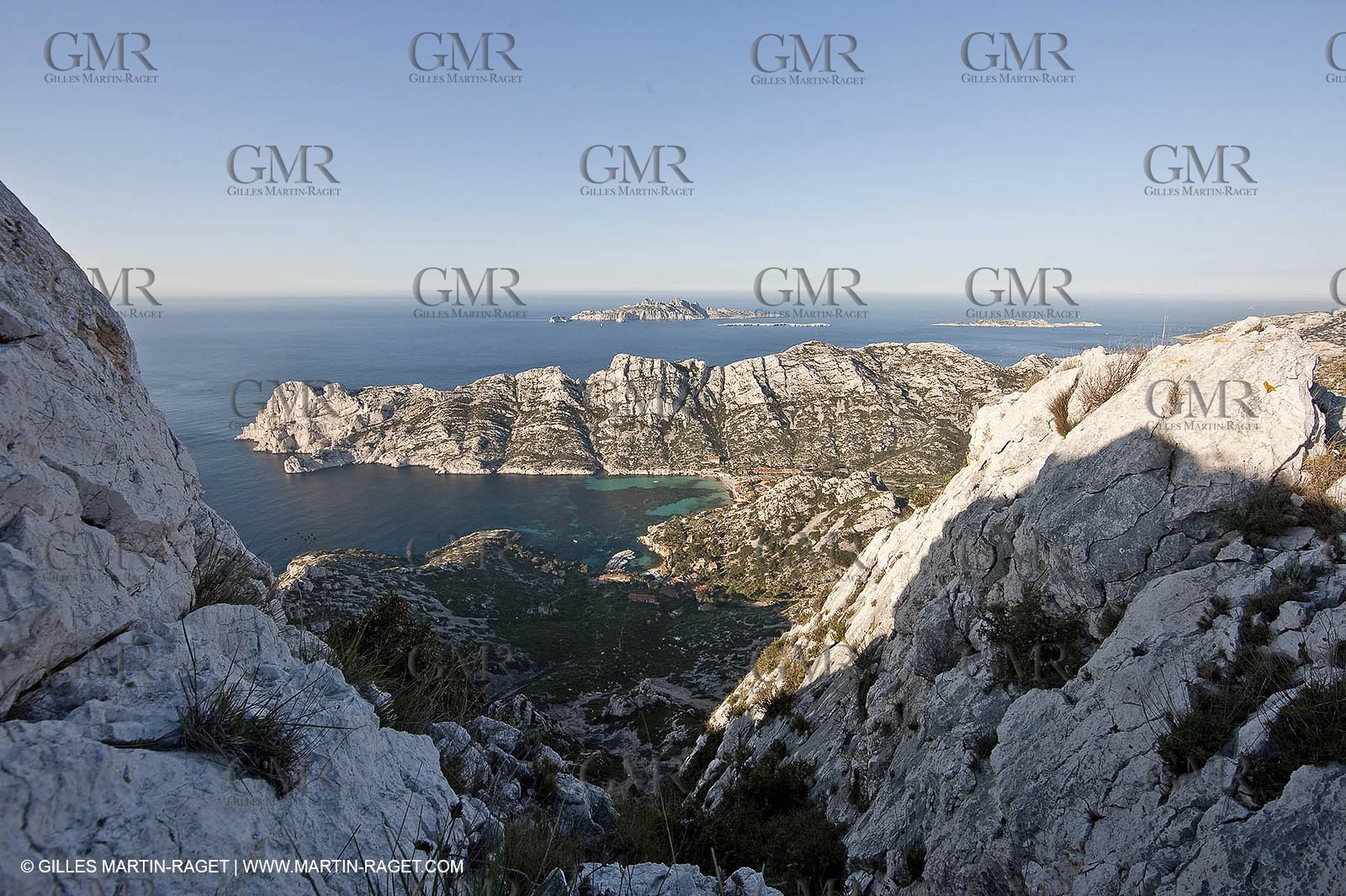 04 04 2009 - Marseille (FRA, 13) - Les Calanques - Calanque de Sormiou vue depuis le Baou Rond