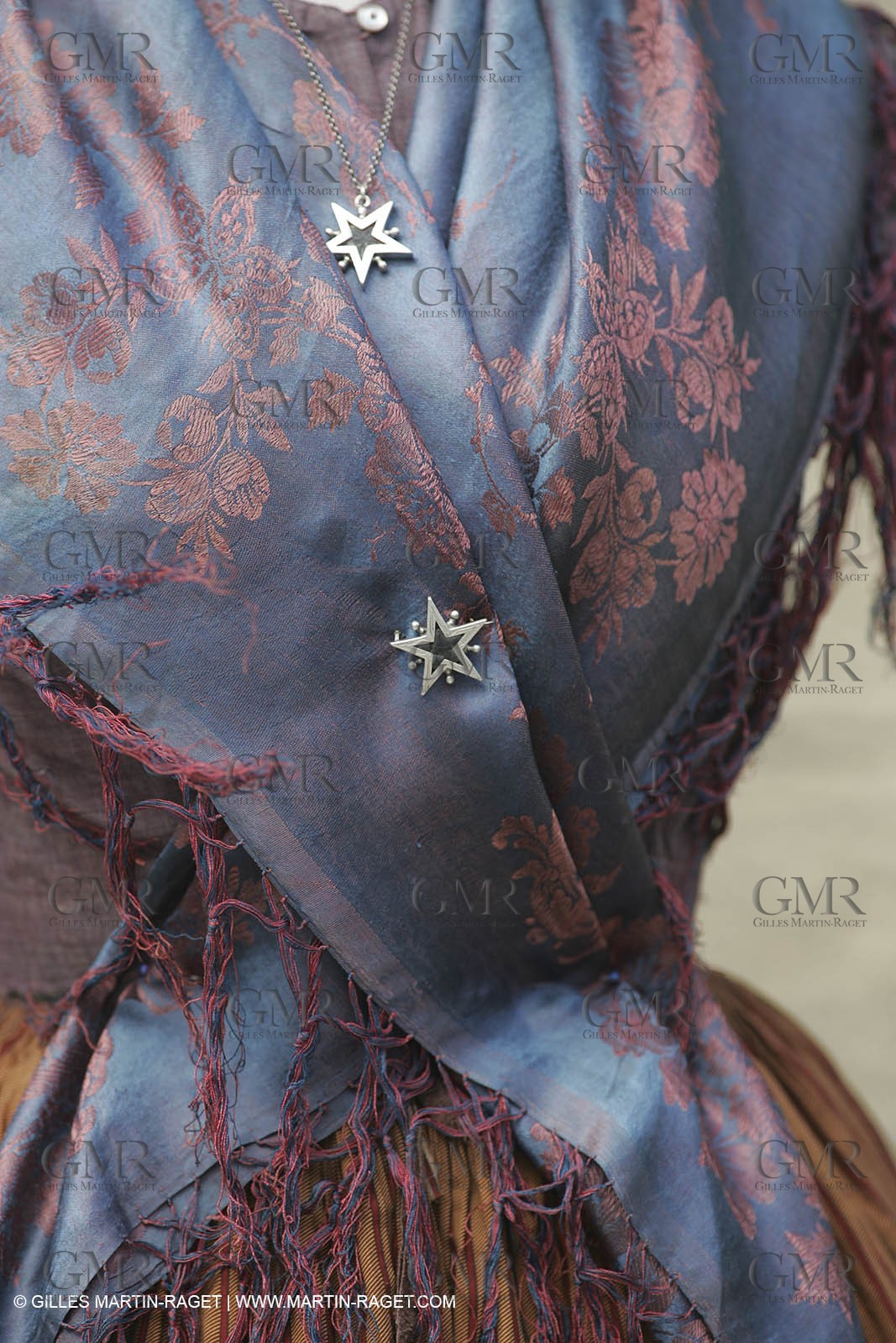 May 2004 - La Tour d'Aigues (FRA, 84) - Old costumes for women of the South exhibition