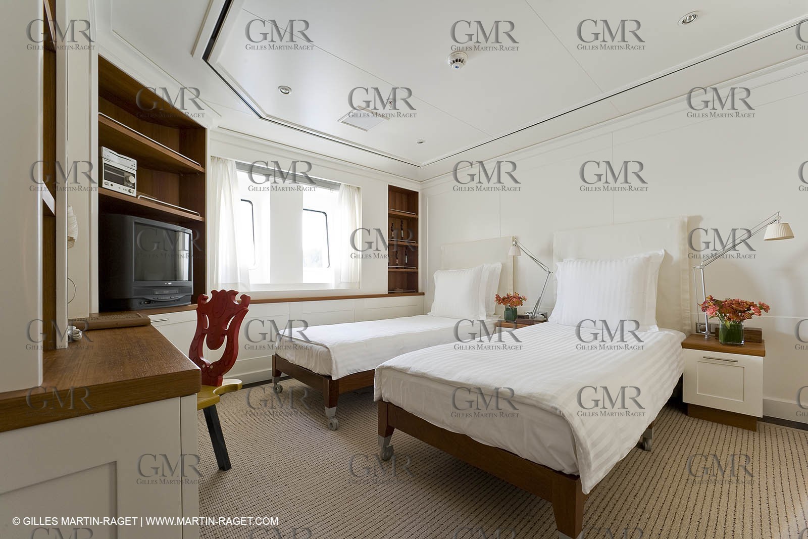 01 02 2008 - San Blas Archipelago (Panama) - Motor Yacht Senses