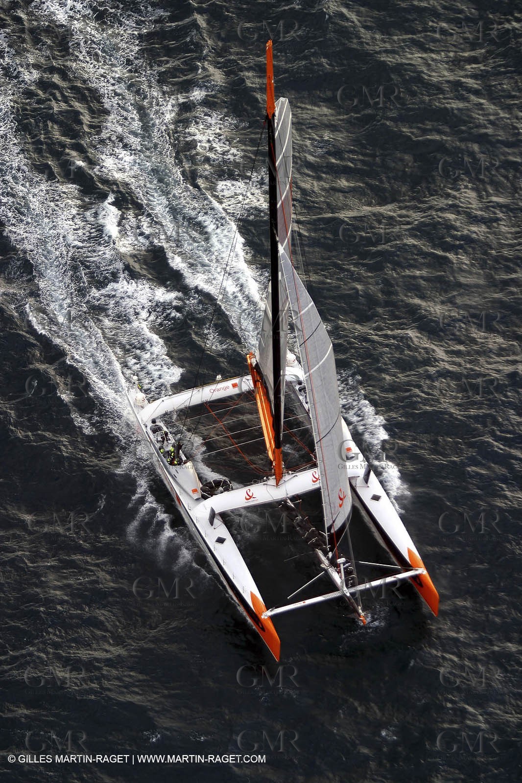 Orange II - 2004 Jules Verne Trophy - Ouessant - 2nd starting line crossing