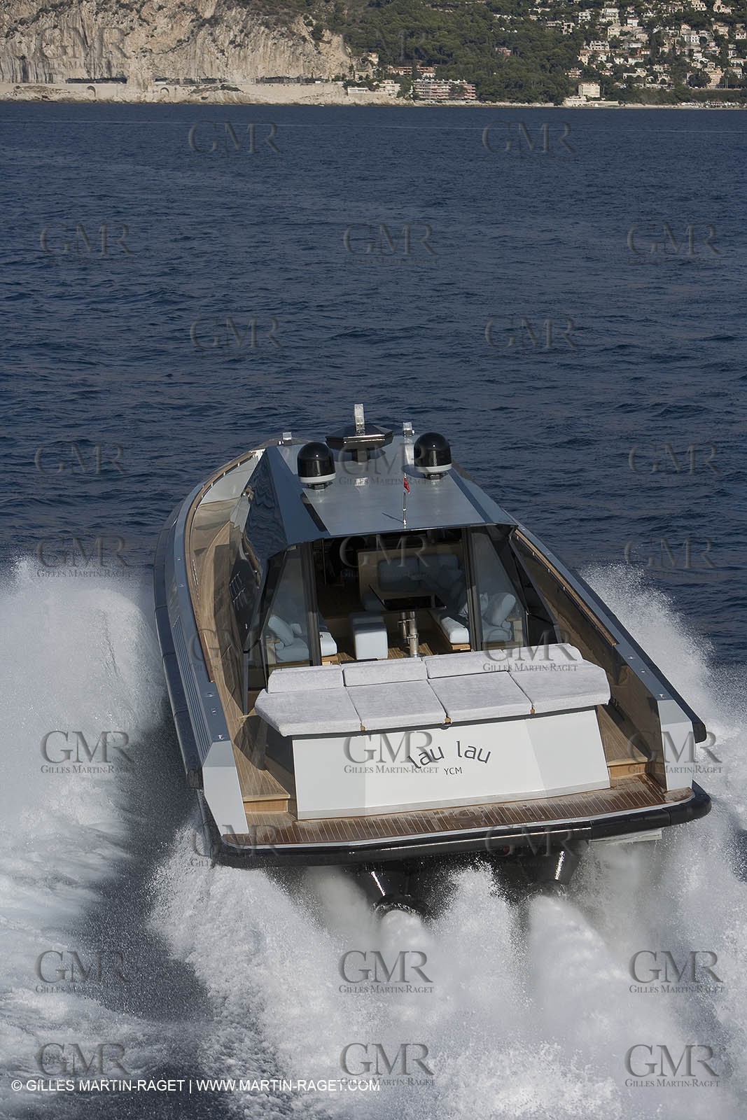 29 09 2007 - St Jean Cap Ferrat - Wally Yachts - Wally Power 70 - Lau Lau