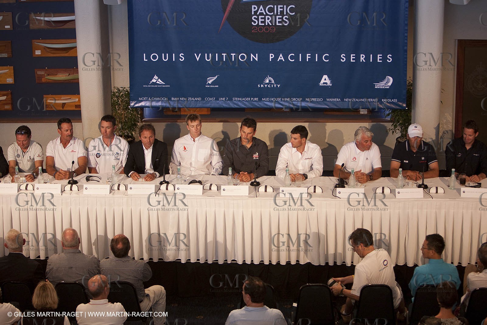 29 01 2009 - Auckland (NZL) -  Louis Vuitton Pacific Series -  - Opening Press Conference at the Royal New Zealand Yacht Squadron -  left to right, Paolo CIan,  Peter Holmberg, Gavin Brady, Vasco Vascotto, Ian Williams, Dean Barker, Sébastien Col, Brad Butterworth,  Russell Coutts,  Ben Ainslie