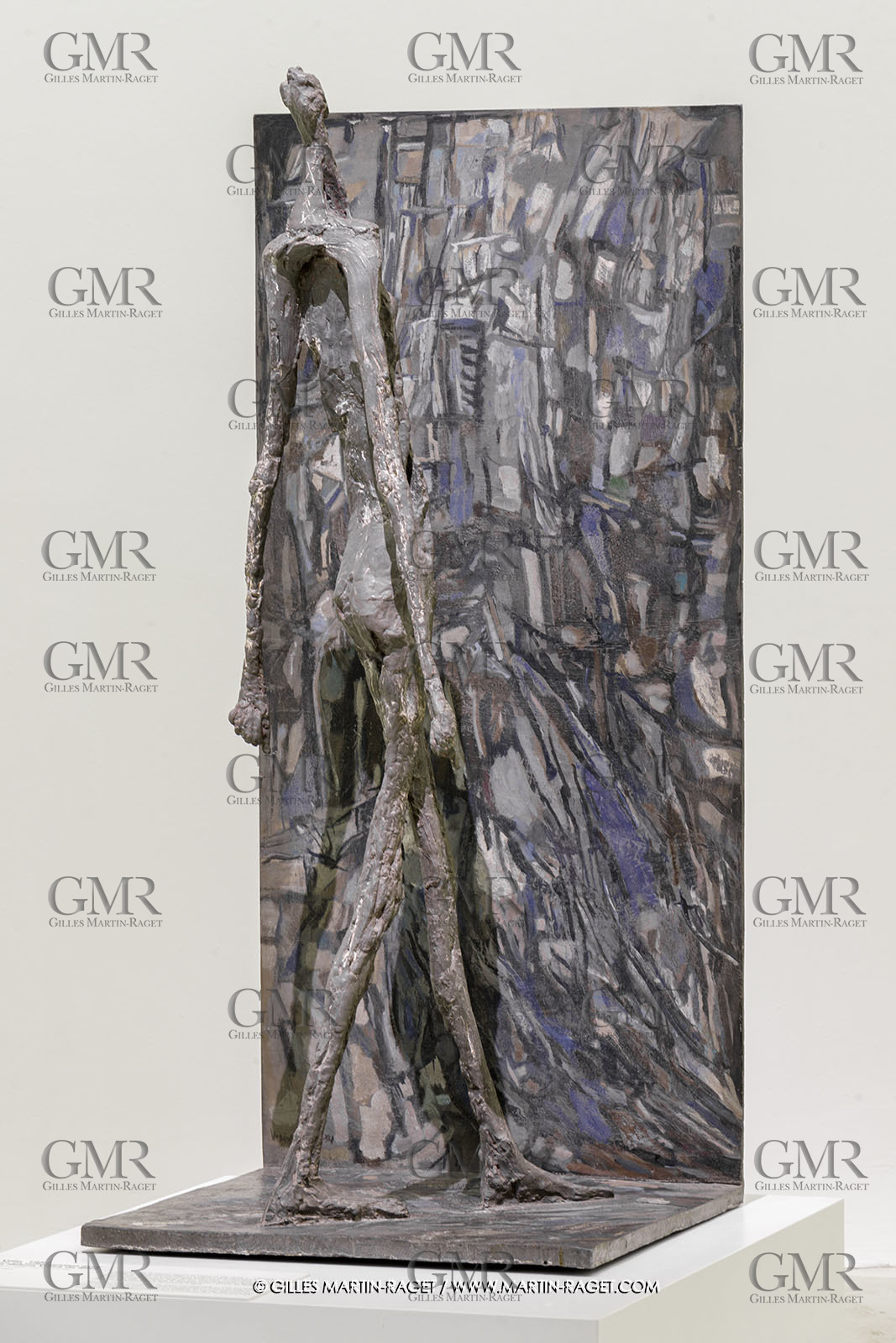 02 05 2023, Paris (FRA), oeuvre de Germaine Richier, Exposition Centre Pompidou 2023, La Ville, oeuvre en collaboration avec Maria Helena Viera da Silva 1952, Pièce unique, Plomb et huile sur plomb, 135,5 x 62,5 x 62,7 cm, Collectionb particulière