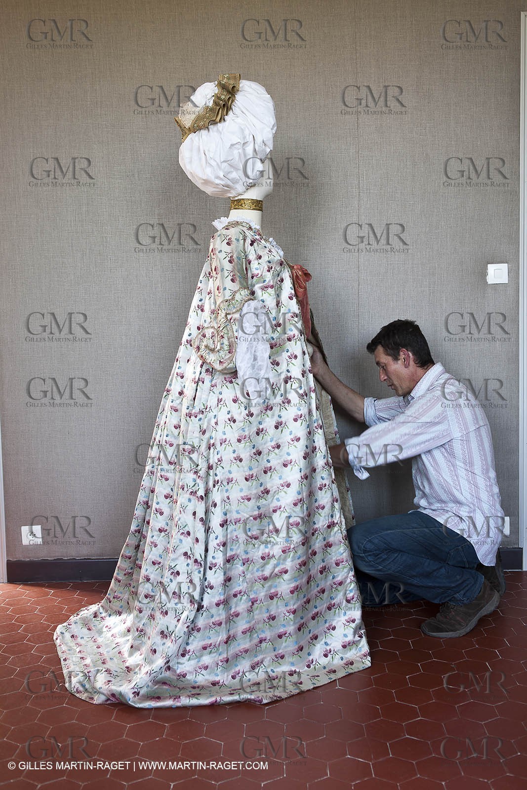 06 07 2012, Toulon (FRA,83), Villa Rozemaine, exhibition 'Fashion Dresses