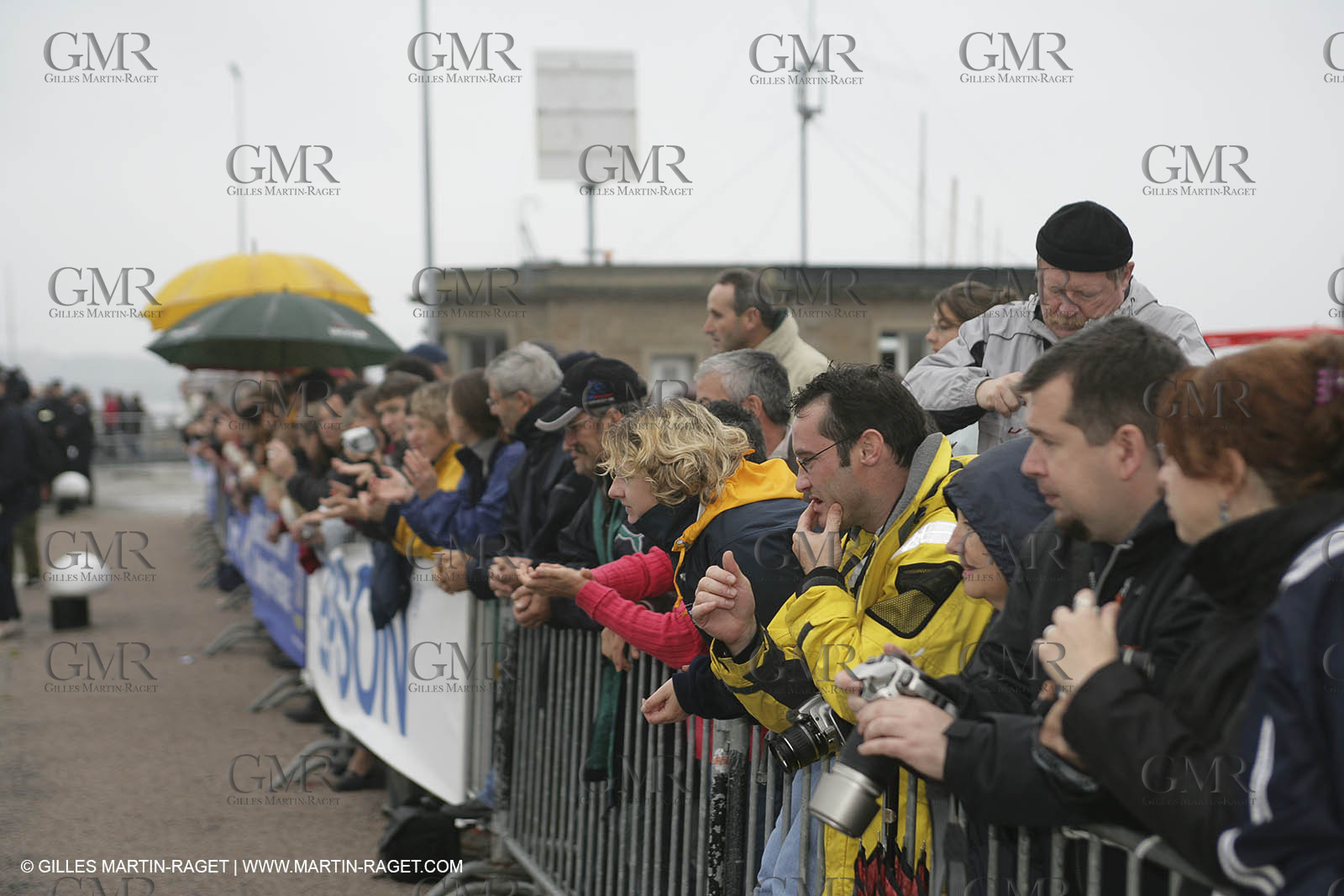 29 10 2006 - Saint Malo (FRA) - Route du Rhum 2006 - Passing through the locks