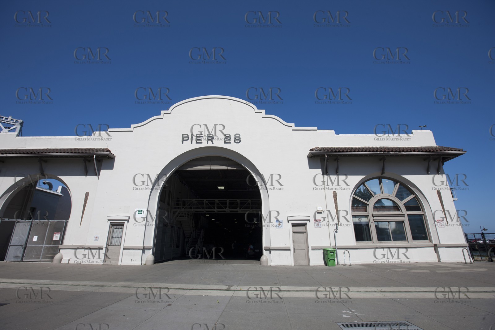 07 06 2011 - San Francisco (USA,CA) - 34th America's Cup - The Piers in their state of origin - Pier 26-28 - Pier 28