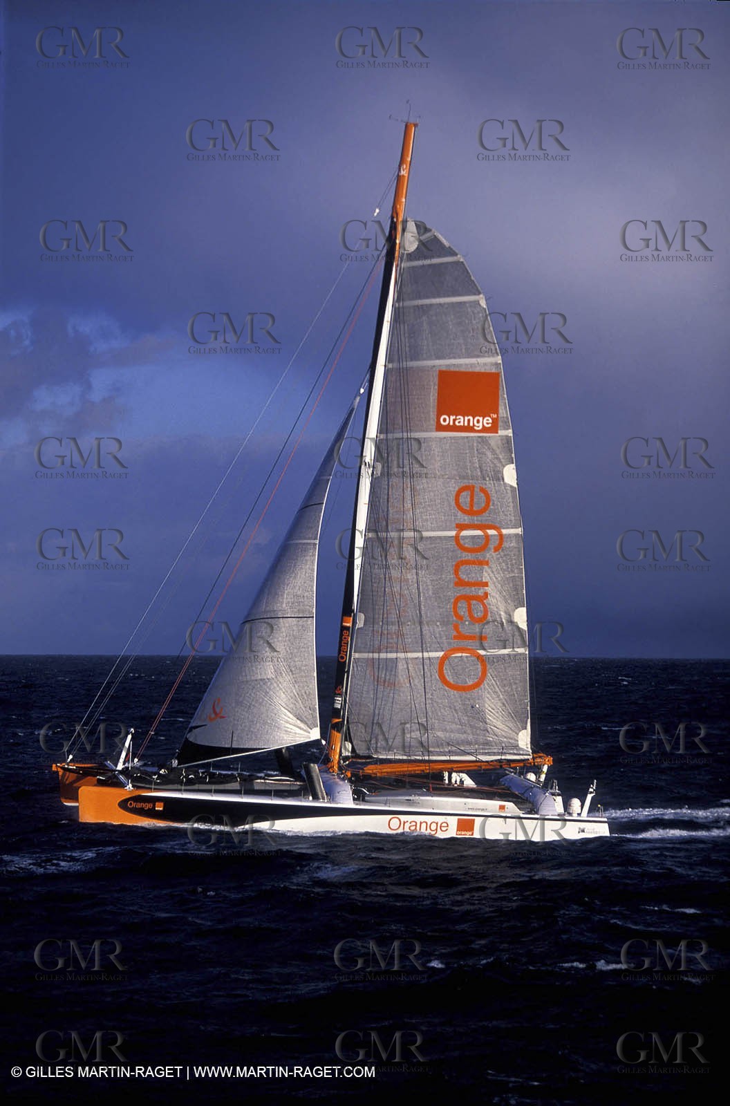 Orange II - 2004 Jules Verne Trophy - Ouessant - 2nd starting line crossing