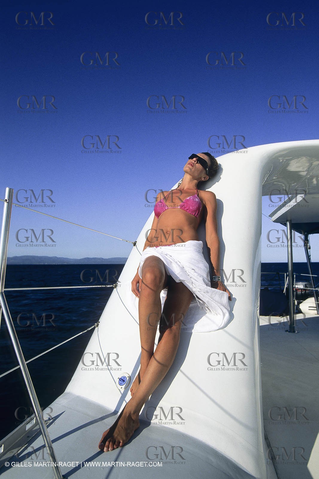 Sailing, cruising, women onboard