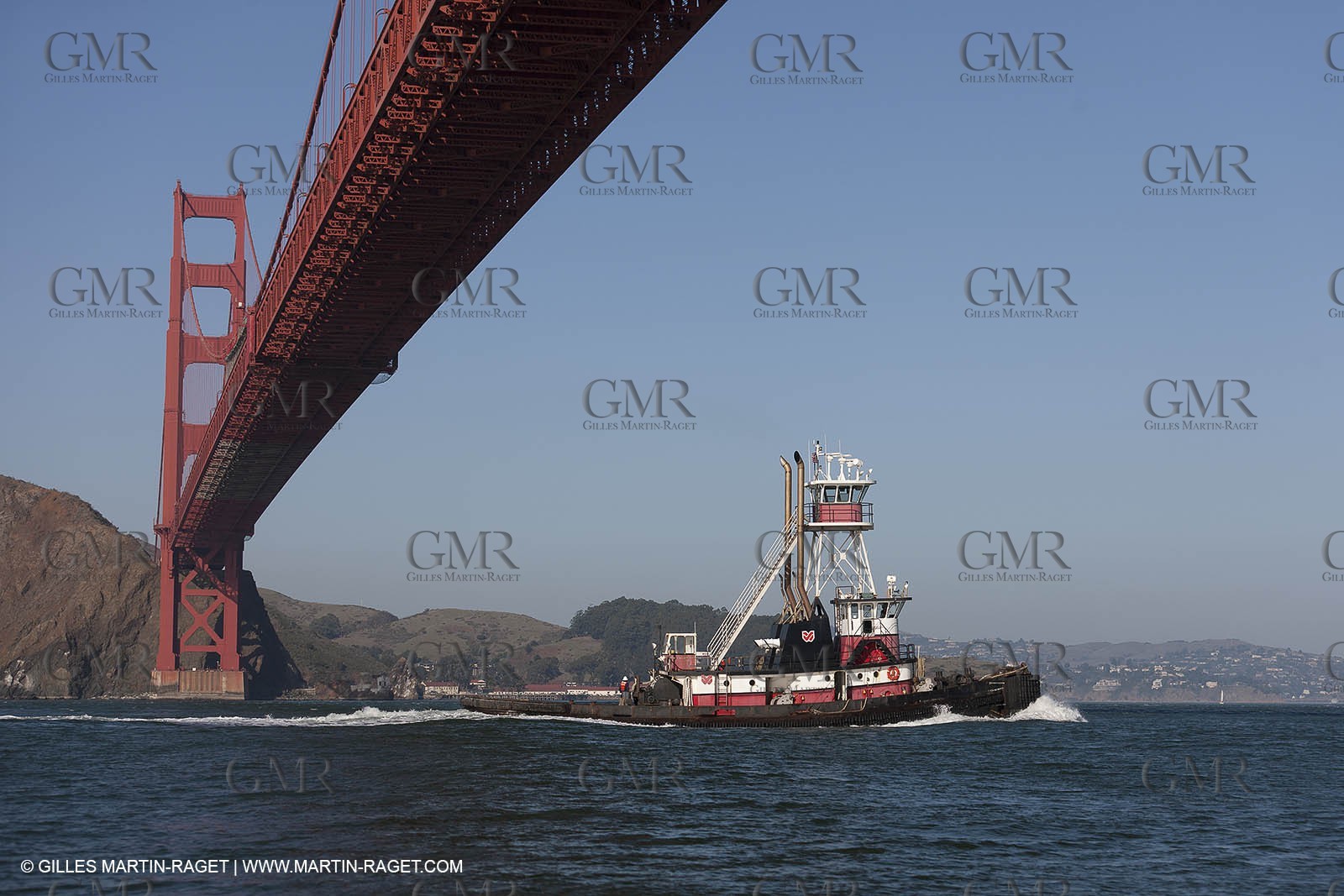 12 12 2011- San Francisco (USA, CA) - 34th America's Cup - Louis Vuitton fashion shooting with ORACLE Racing