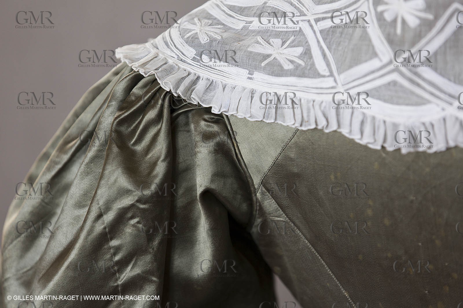 06 07 2012, Toulon (FRA,83), Villa Rozemaine, Exposition Robes de Mode