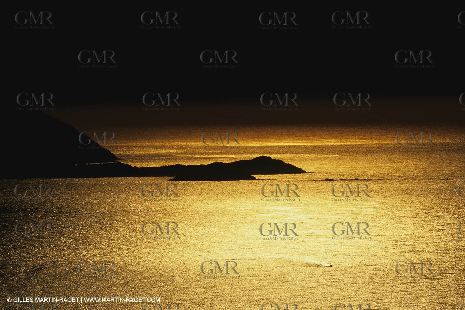 Les Embiez archipelago (FRA,83)