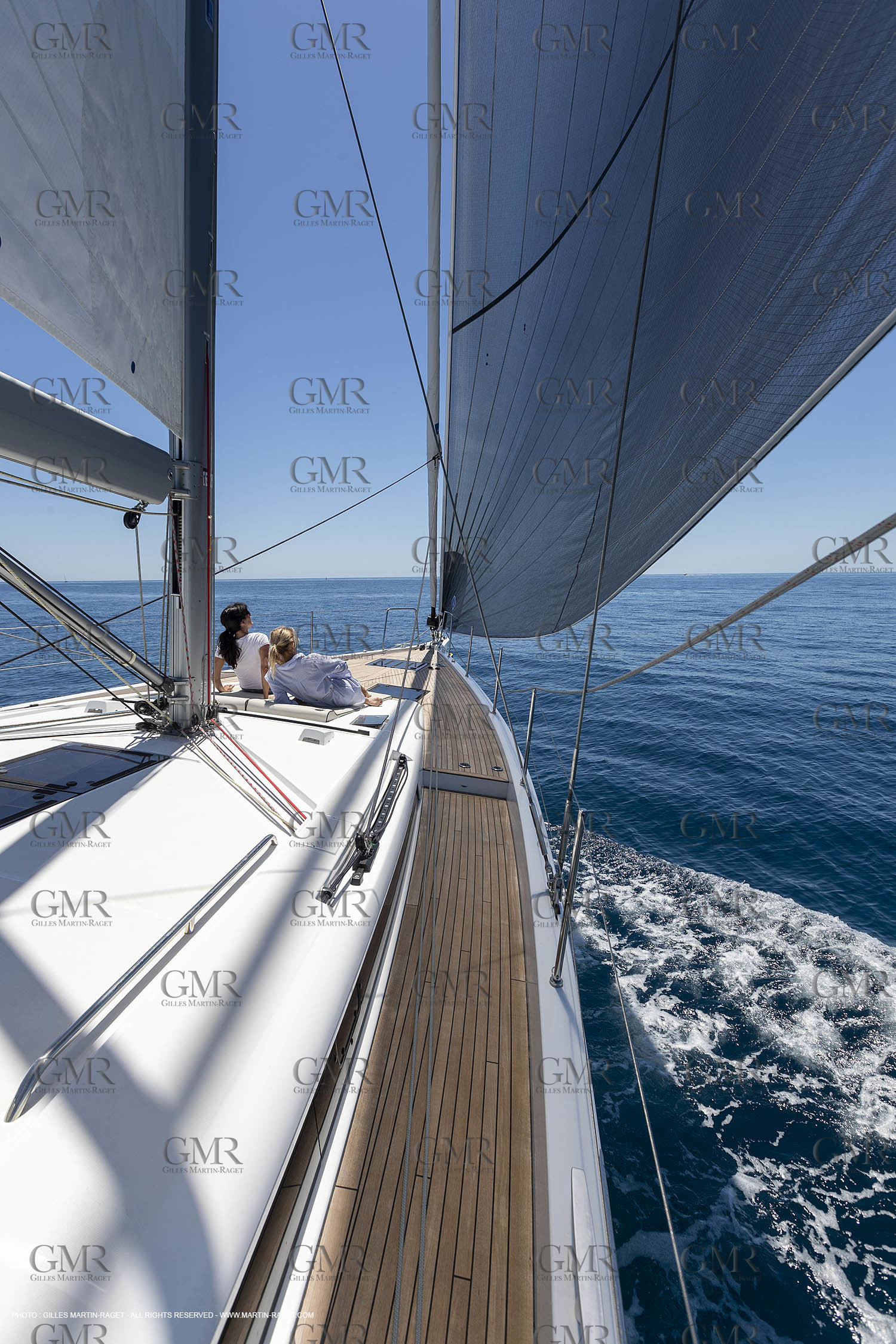 07 07 2020, Marseille (FRA,13) Beneteau Oceanis Yacht 54