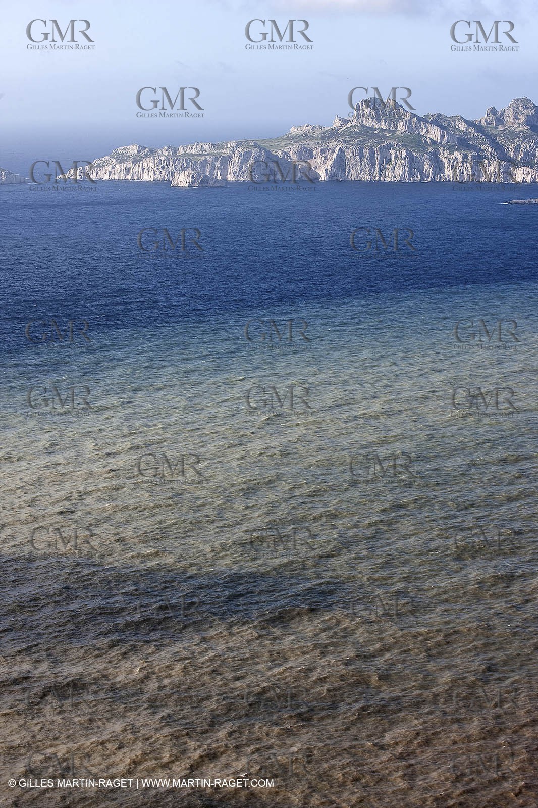 16 04 2009 - Marseille (FRA, 13) - Les Calanques - Cortiou rejections after after stormy weather over Marseilles