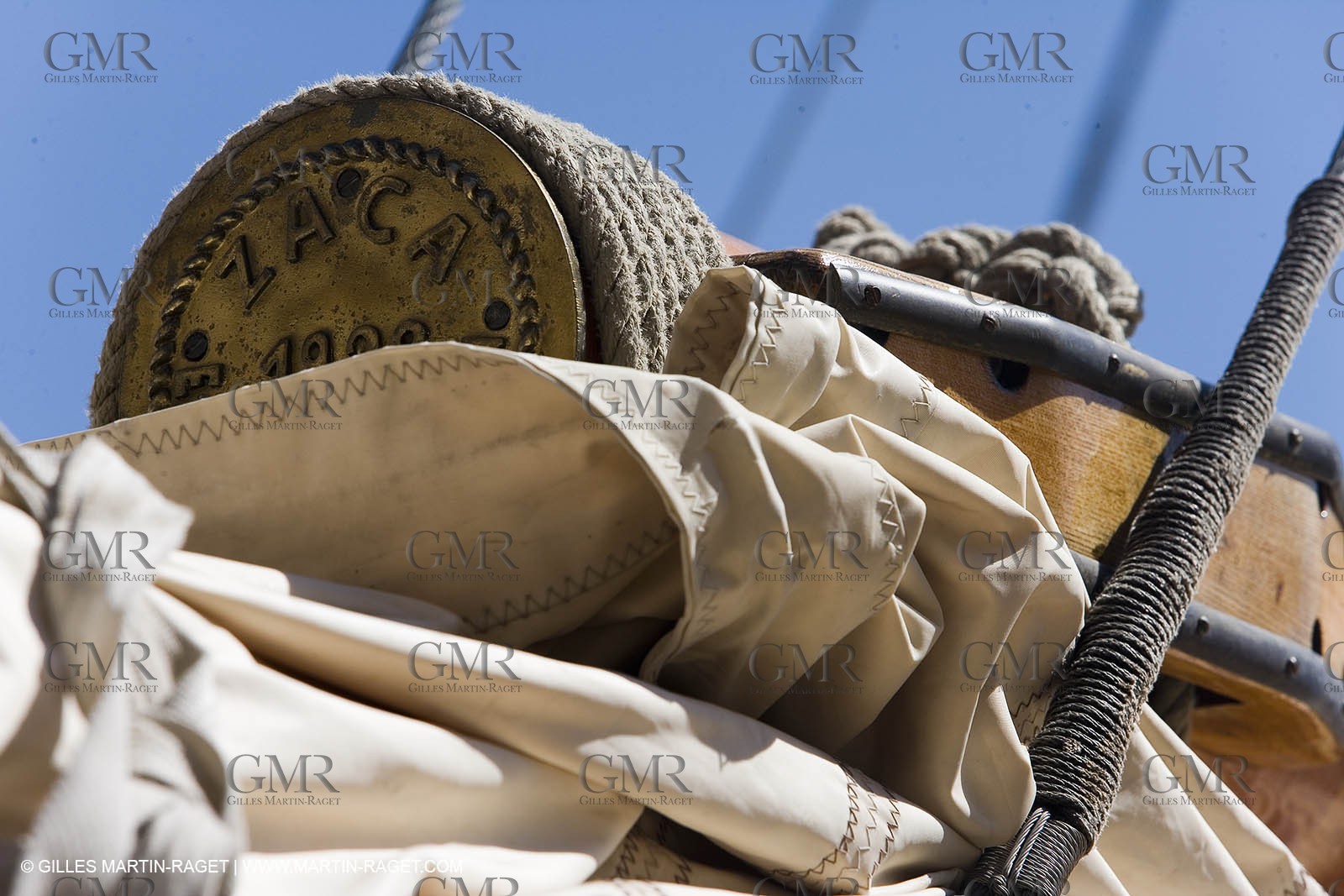 18-05-07 - Monaco - Zaca - Interiors