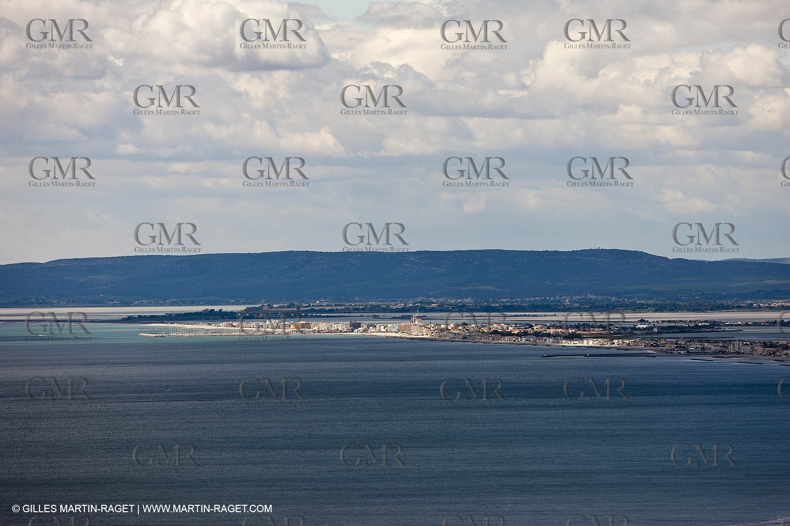 25 09 2010 - Aerial Camargphotos of the coastline from Marseille to La Grande Motte via the Camargue - Palavas les flots