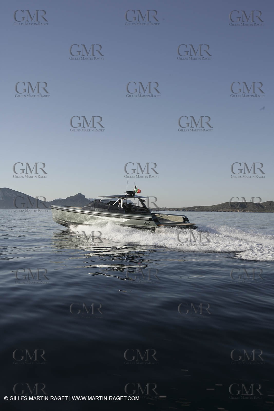 16 07 2007 - Portisco (Italie, Sardaigne) - Wally Power 47, 2007 version