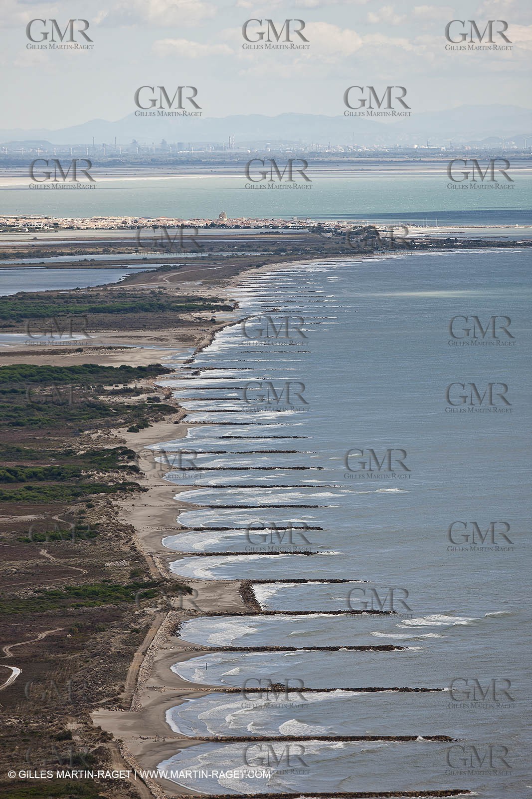 25 09 2010 - Aerial Camargphotos of the coastline from Marseille to La Grande Motte via the Camargue - Les Saintes Maries de la Mer