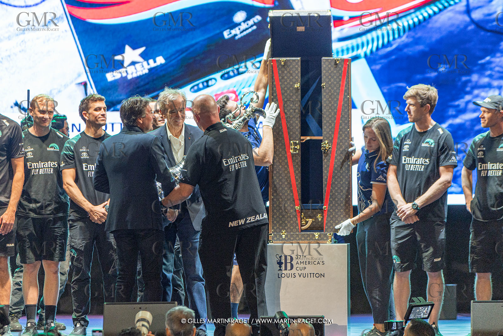 19 10 2024, Barcelona (ESP), Louis Vuitton 37th America's Cup, Final Match, Race Day 6 , Prizegiving